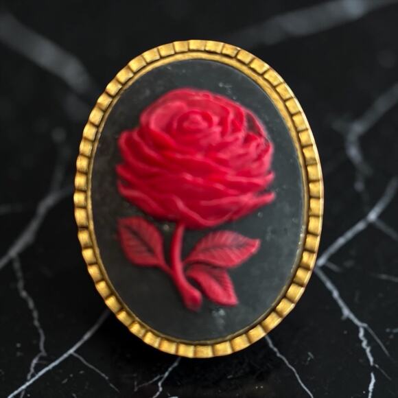 Estate Jewelry - Velvet Red Rose Cameo Brooch Black Gold Gothic Romance Pin